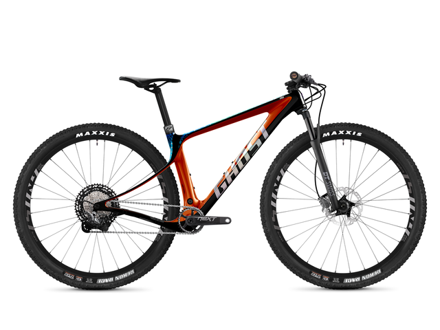 Ghost Lector UC Pro - Jet Black / Red Lava 2021