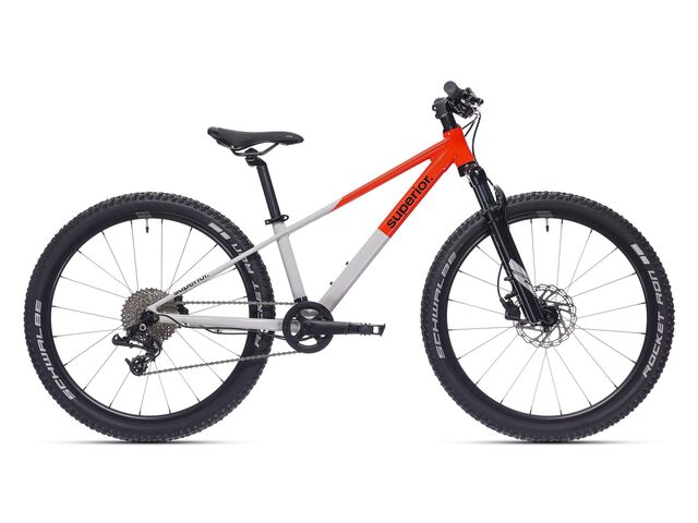 Superior TEAM 24 Gloss Grey/Red 2025