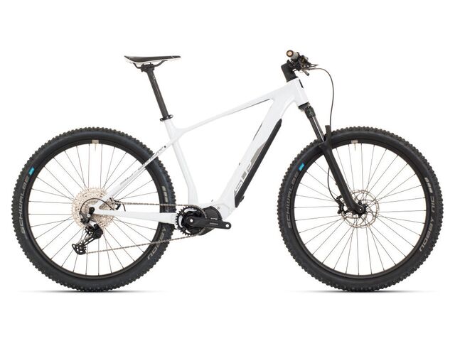 Superior eXP 9019 Gloss White/Chrome Silver 2021