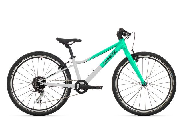 Superior F.L.Y. 24 VB / Gloss Mint / 2026