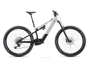 Superior eXF 9039 B/Gloss Chrome/Matte Black 2023