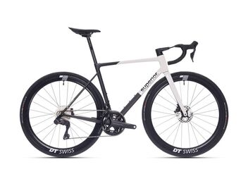 Superior RR 9.8 / Matte Carbon / White 2025