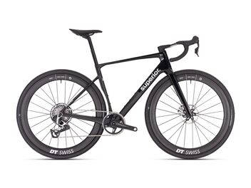 Superior XR 9.9 GR / Gloss Black / Carbon 2026