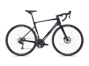 Superior XR 9.3 GF / Gloss Emerald Black / Carbon 2026