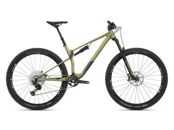 Superior XF 939 TR 2022
